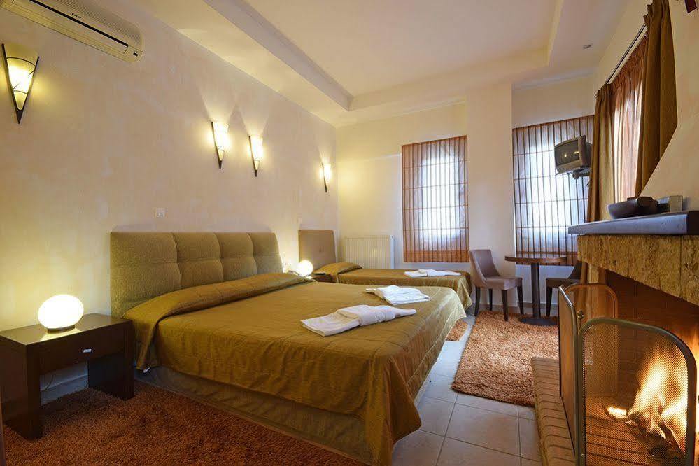 Ahilion Hotel Kalavryta Bagian luar foto
