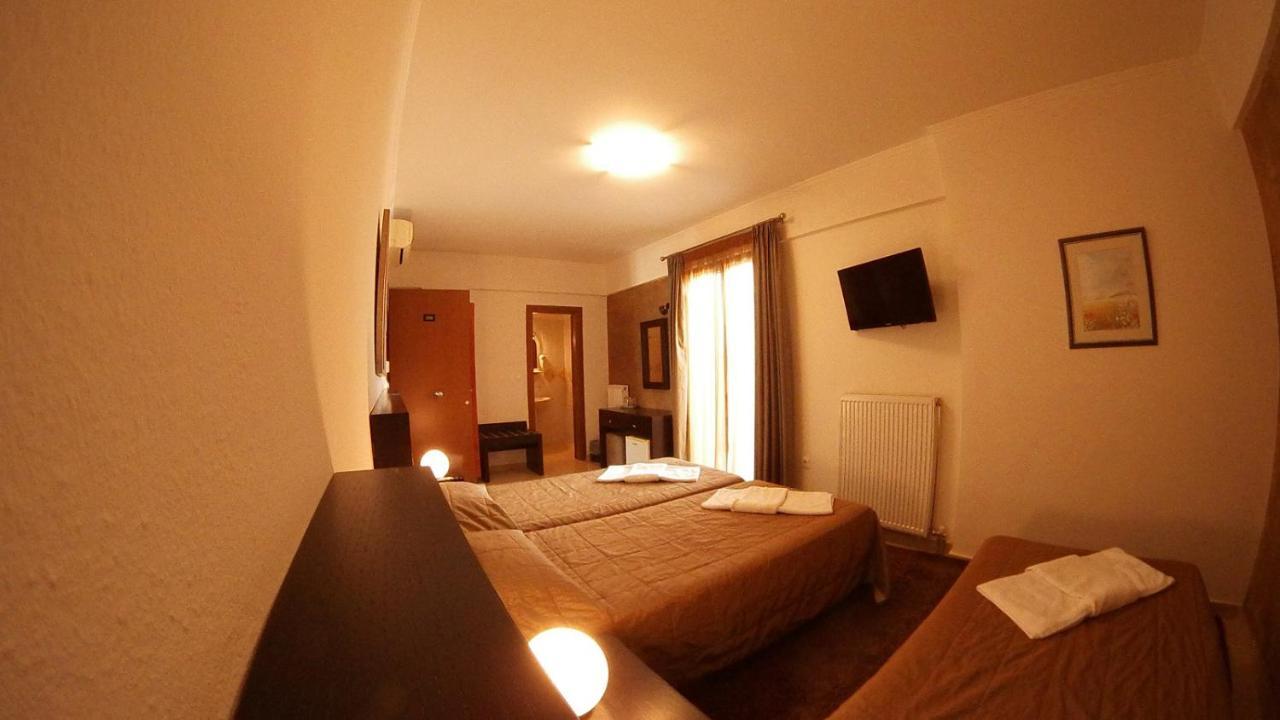 Ahilion Hotel Kalavryta Bagian luar foto